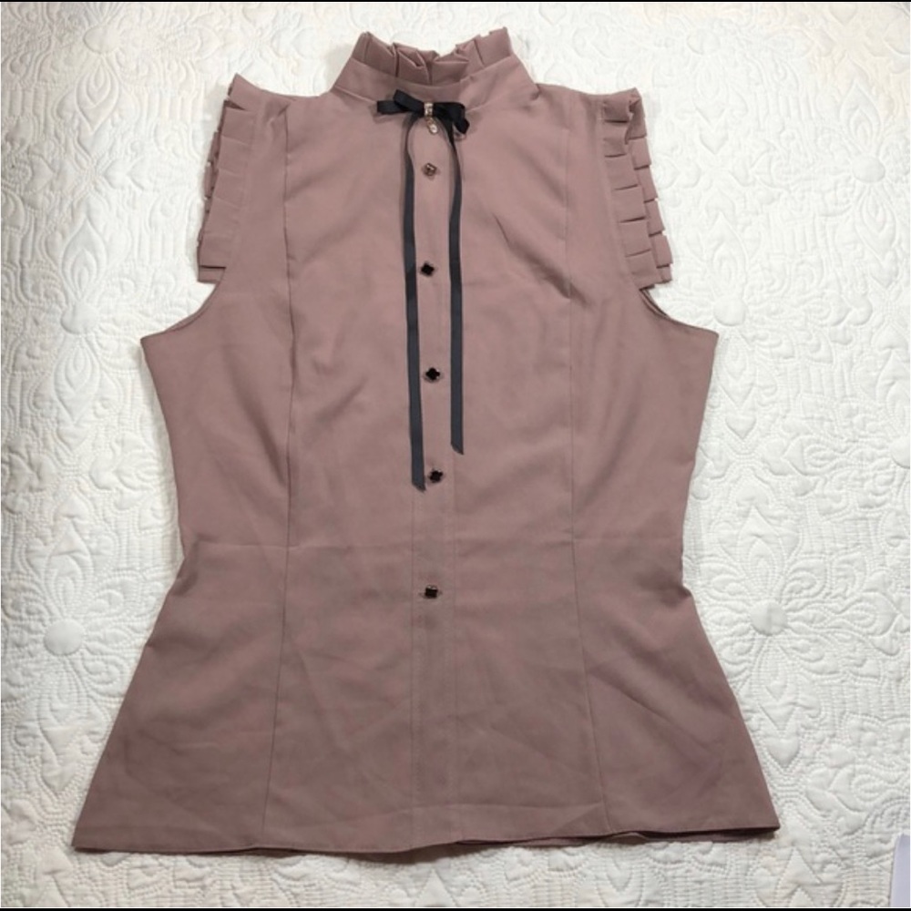 Elfberg taupe blouse w/ ruffle neck & sleeve hem